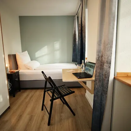 Gaestehaus Im Schlosspark Aparthotel Saffig